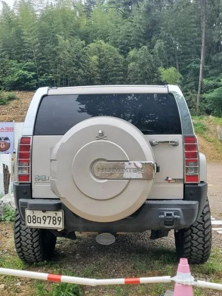 Hummer H3