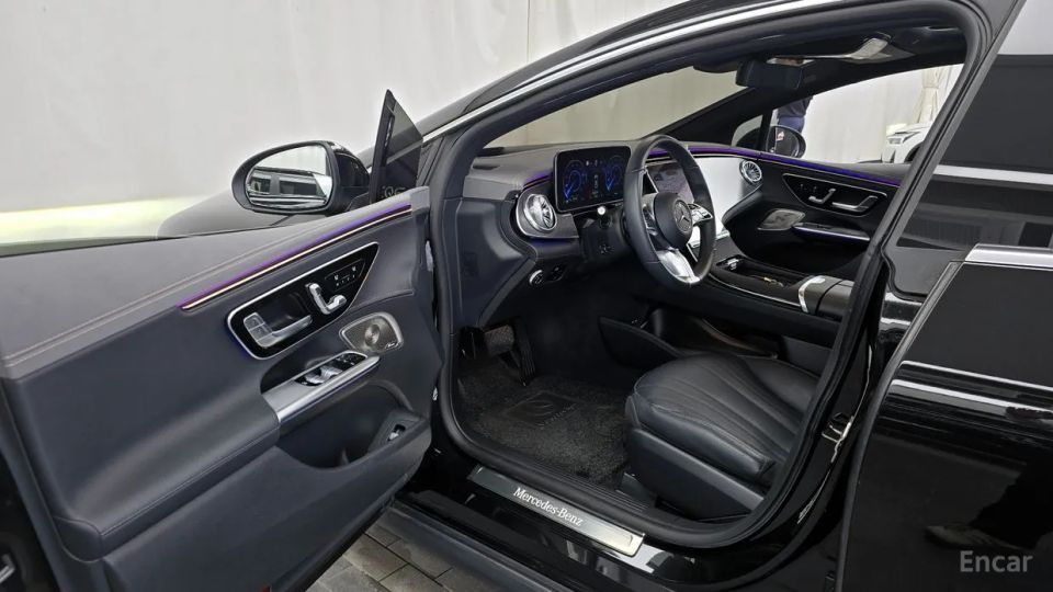 Mercedes-Benz EQE