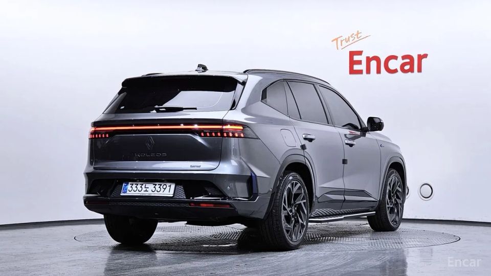 Renault-KoreaSamsung Grand Koleos