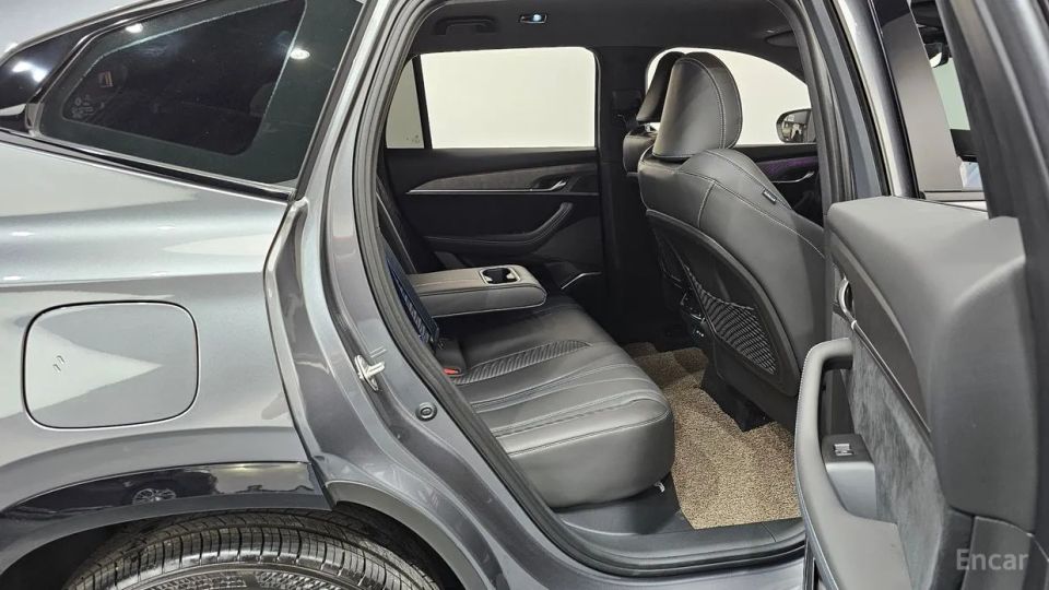 Renault-KoreaSamsung Grand Koleos