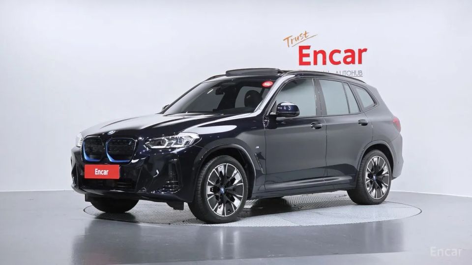 BMW ix3