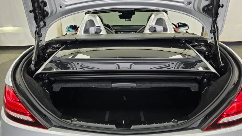 Mercedes-Benz SLC-Class