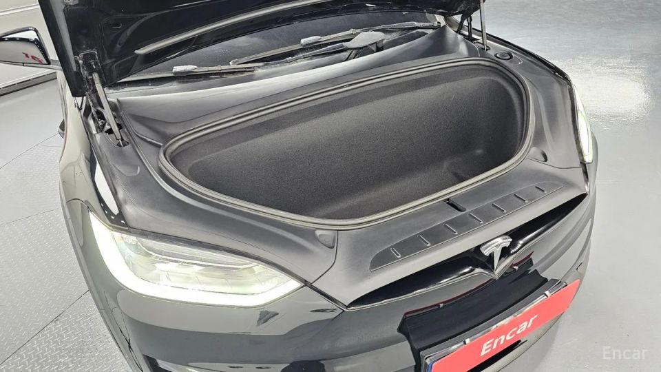 Tesla model-x