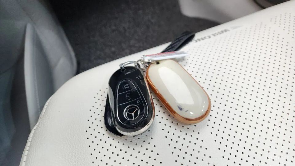Mercedes-Benz EQE