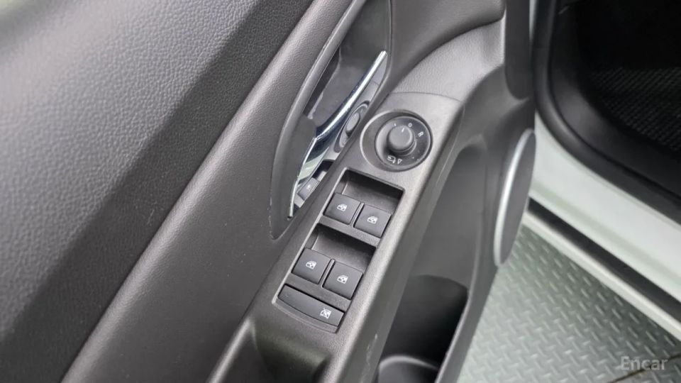 ChevroletGMDaewoo Cruze
