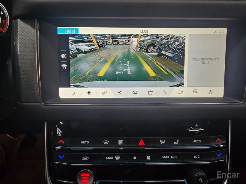 Jaguar xf