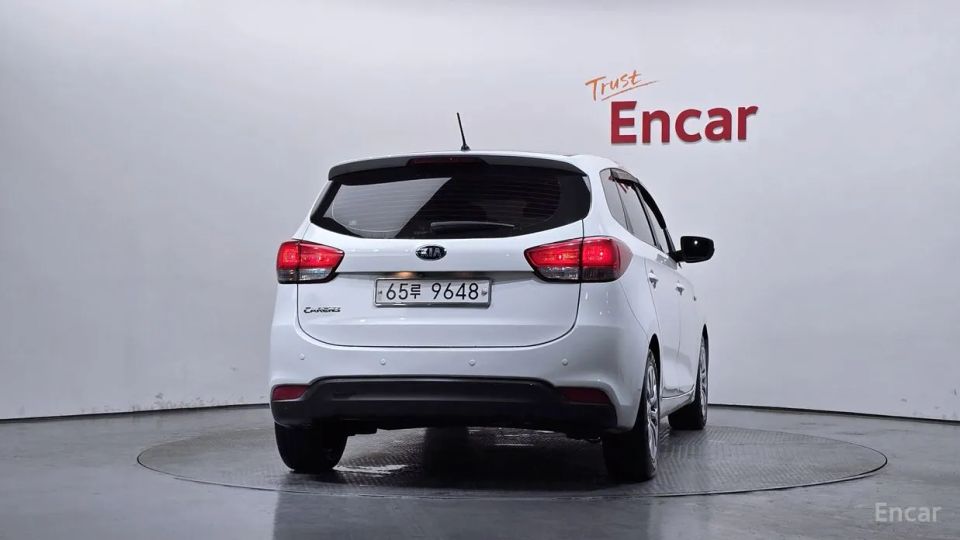 Kia Carens