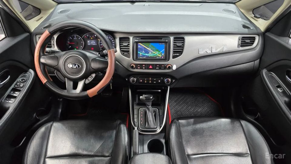 Kia Carens