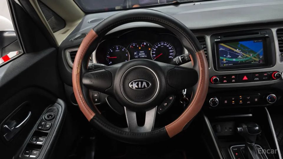Kia Carens