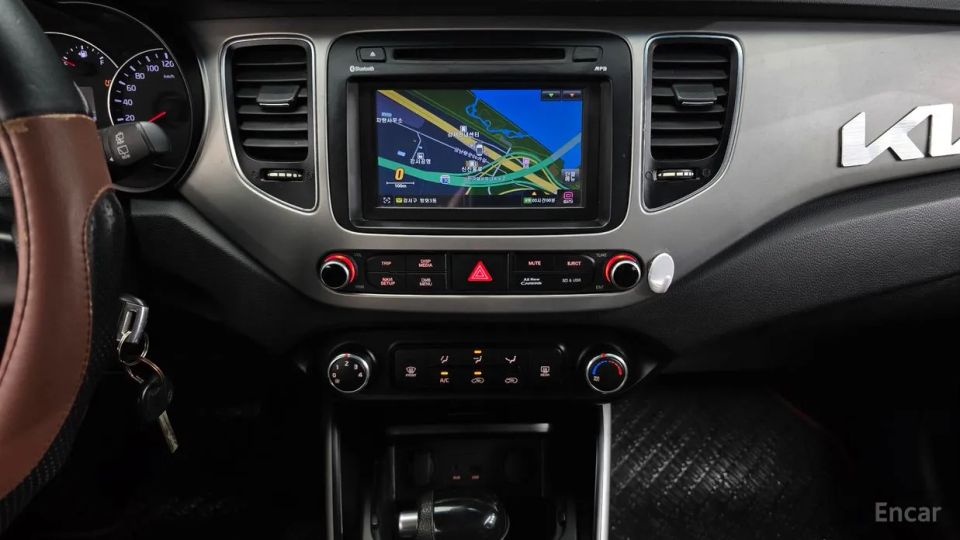 Kia Carens