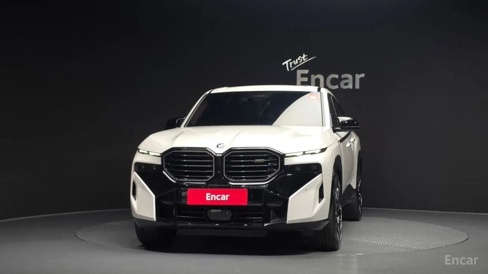 BMW XM