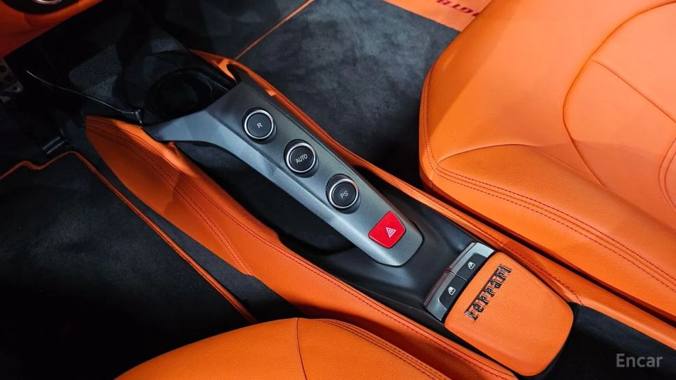 Ferrari 488