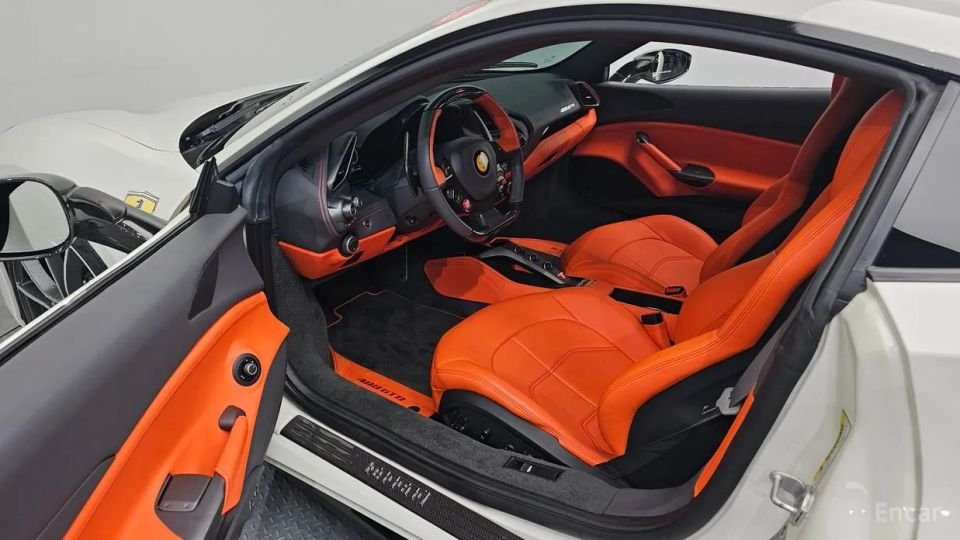 Ferrari 488