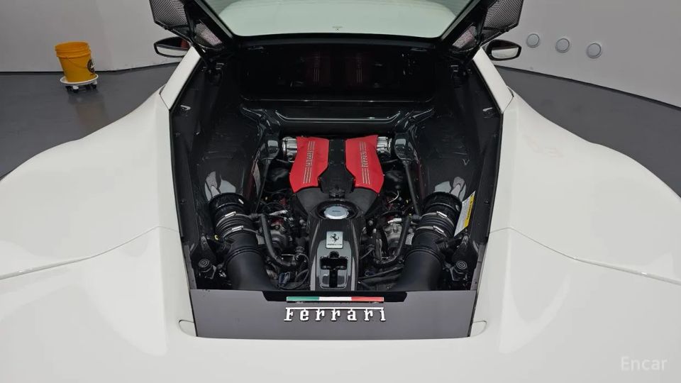 Ferrari 488
