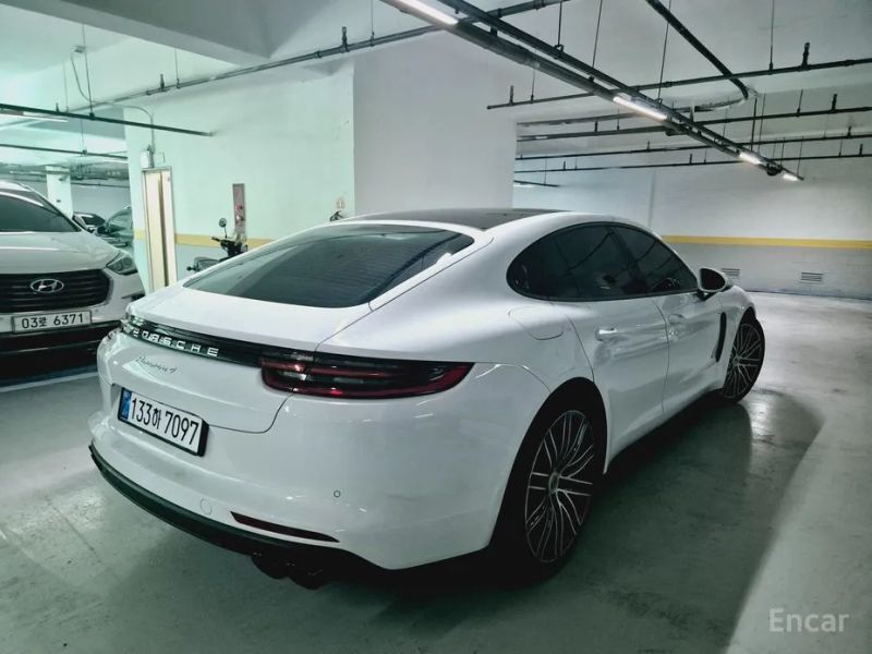 Porsche Panamera