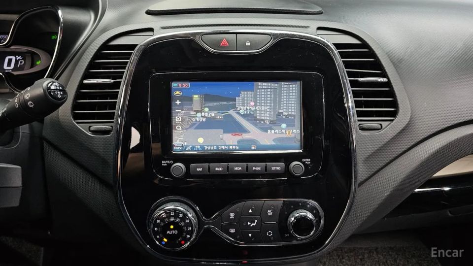 Renault-KoreaSamsung QM3