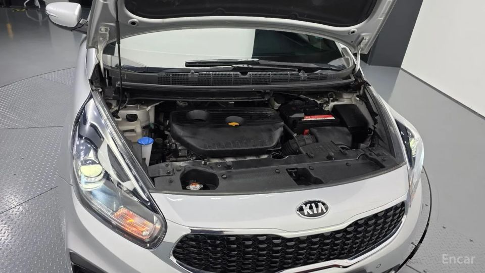 Kia Carens