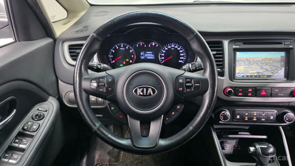 Kia Carens