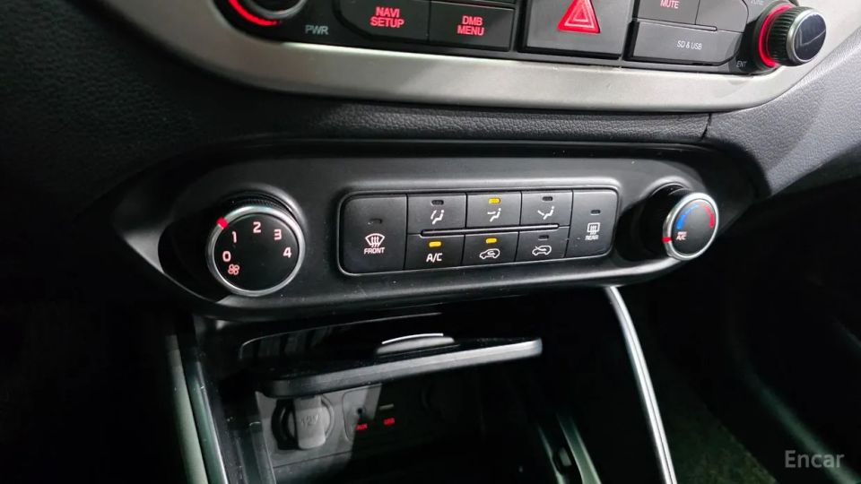 Kia Carens