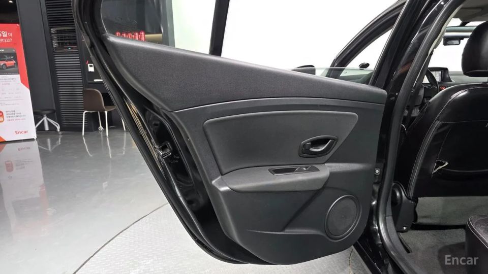 Renault-KoreaSamsung SM3
