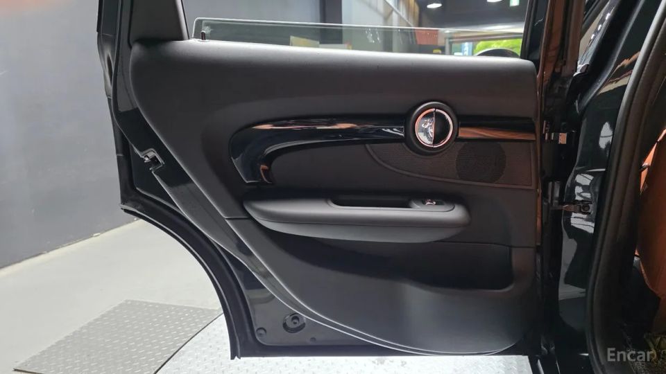 Mini clubman