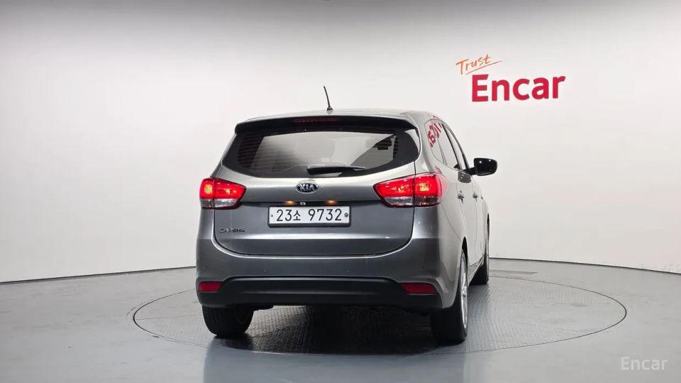 Kia Carens