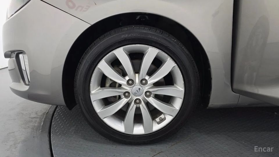 Kia Carens