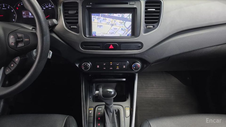 Kia Carens