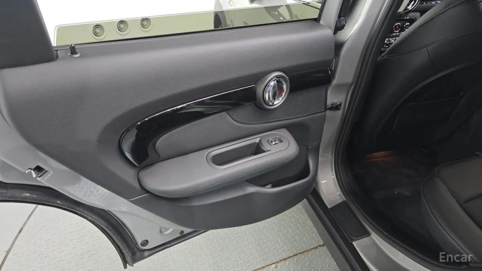 Mini clubman