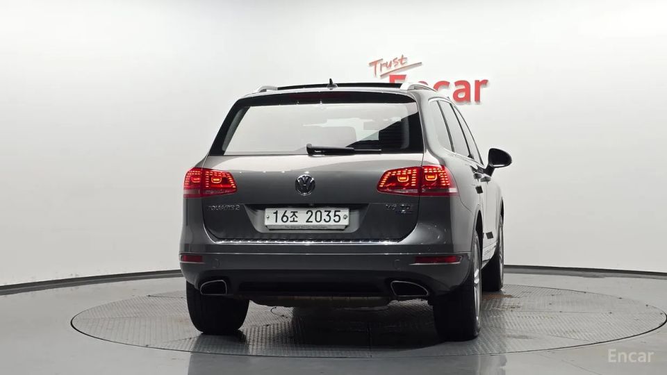 Volkswagen Touareg