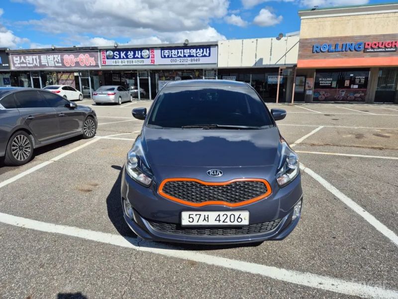 Kia Carens