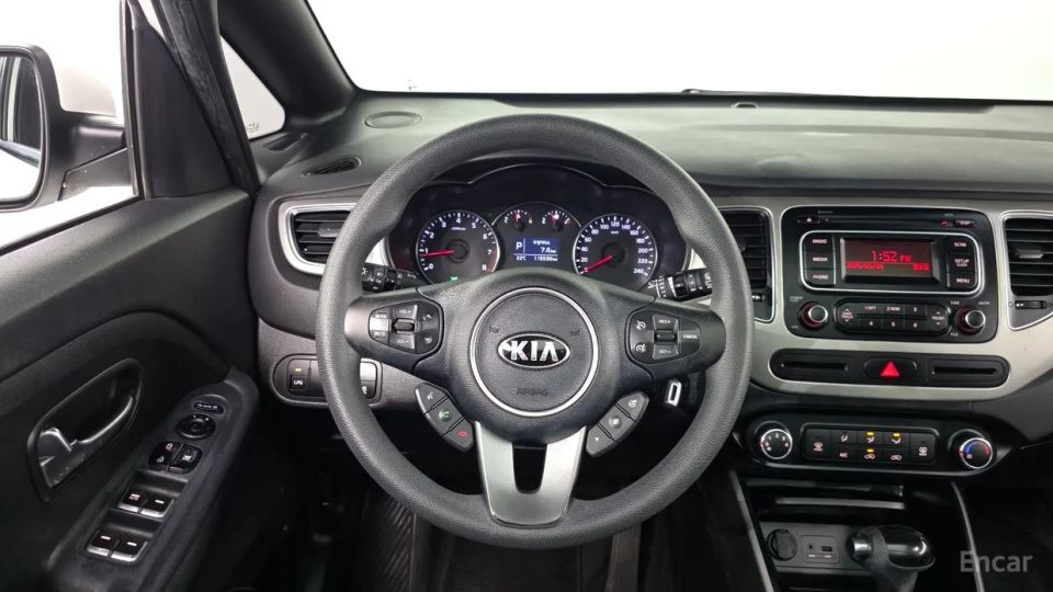 Kia Carens