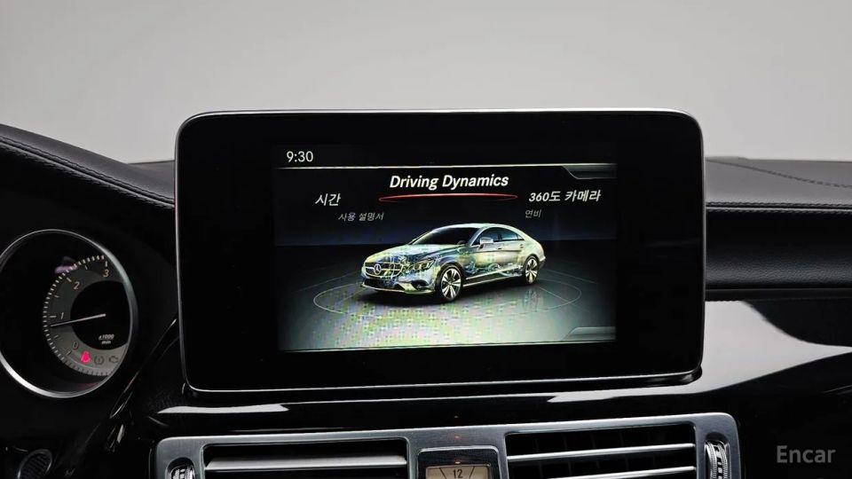 Mercedes-Benz CLS-Class