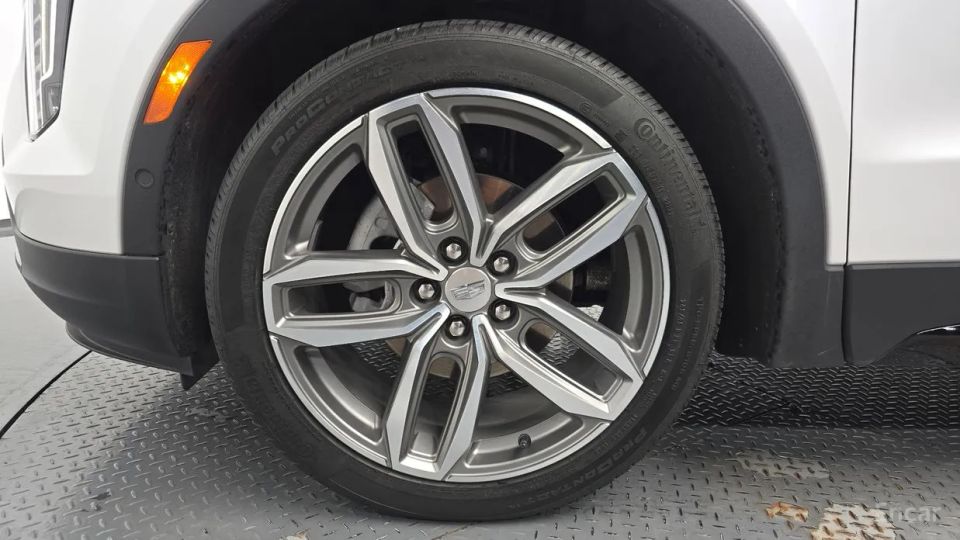 Cadillac XT4