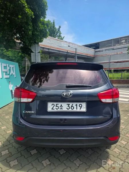 Kia Carens