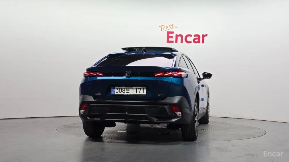 Peugeot 408