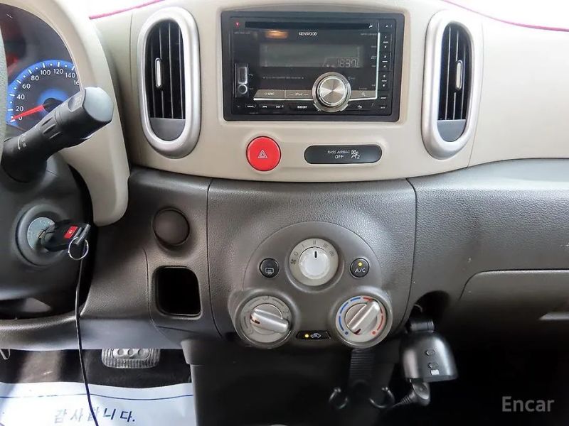 Nissan Cube