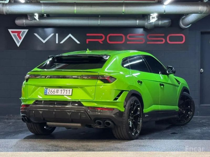 Lamborghini urus