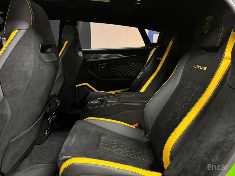 Lamborghini urus