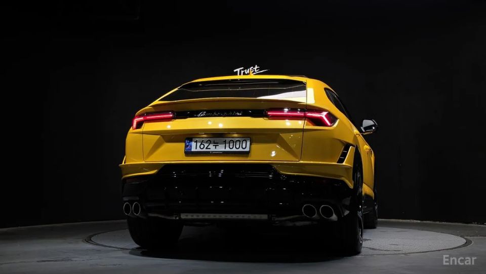 Lamborghini urus