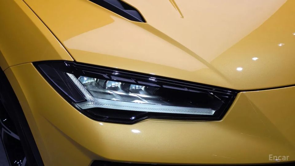 Lamborghini urus