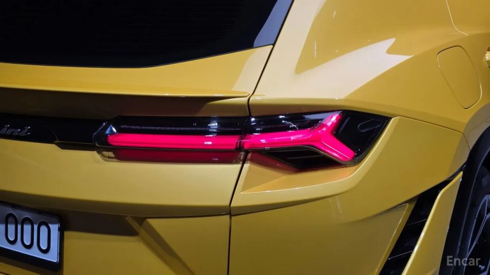 Lamborghini urus