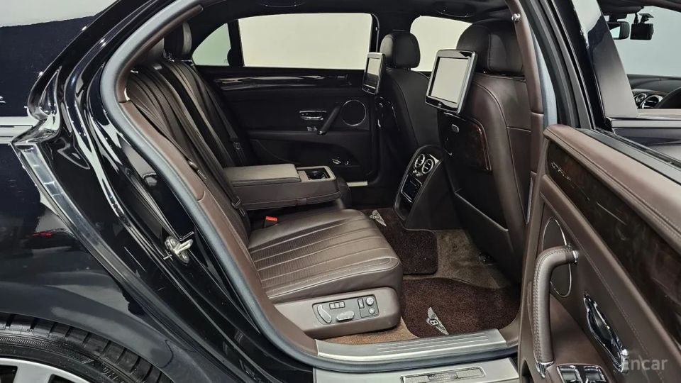 Bentley Flying Spur