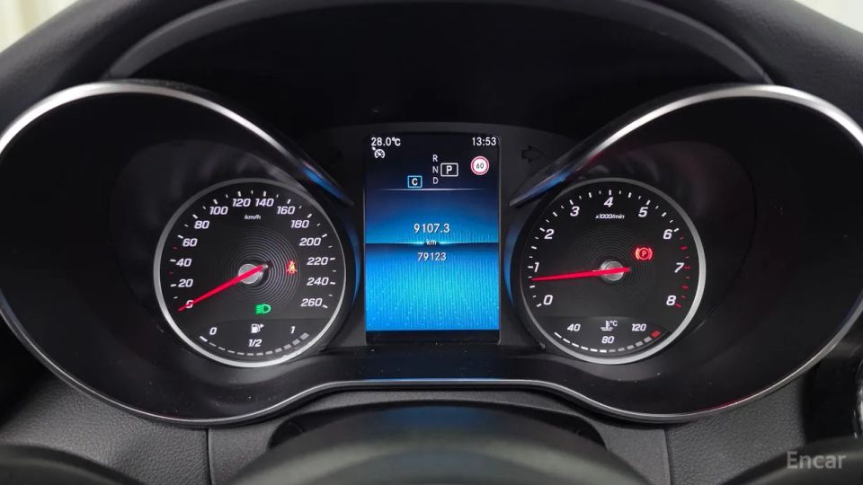 Mercedes-Benz C-Class