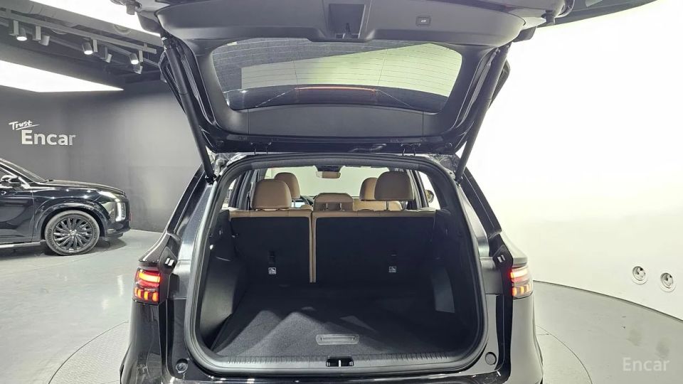 Renault-KoreaSamsung Grand Koleos