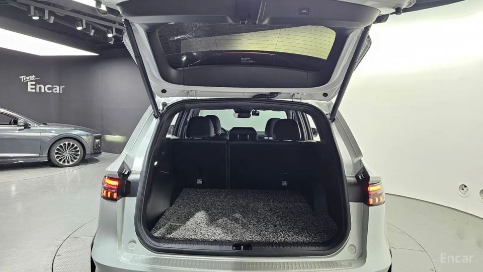 Renault-KoreaSamsung Grand Koleos