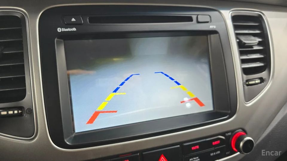 Kia Carens