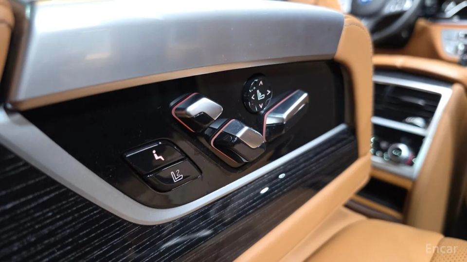 Bmw 7-series