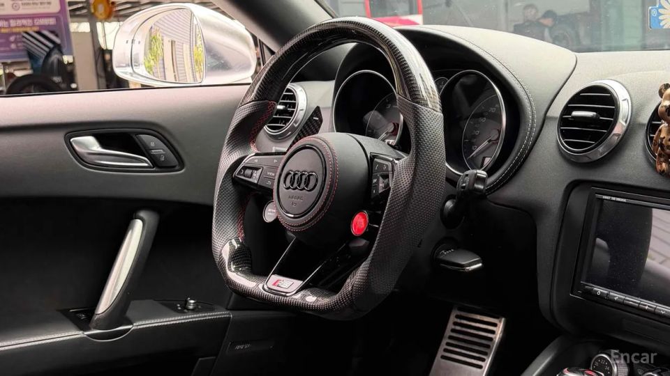 Audi TTS