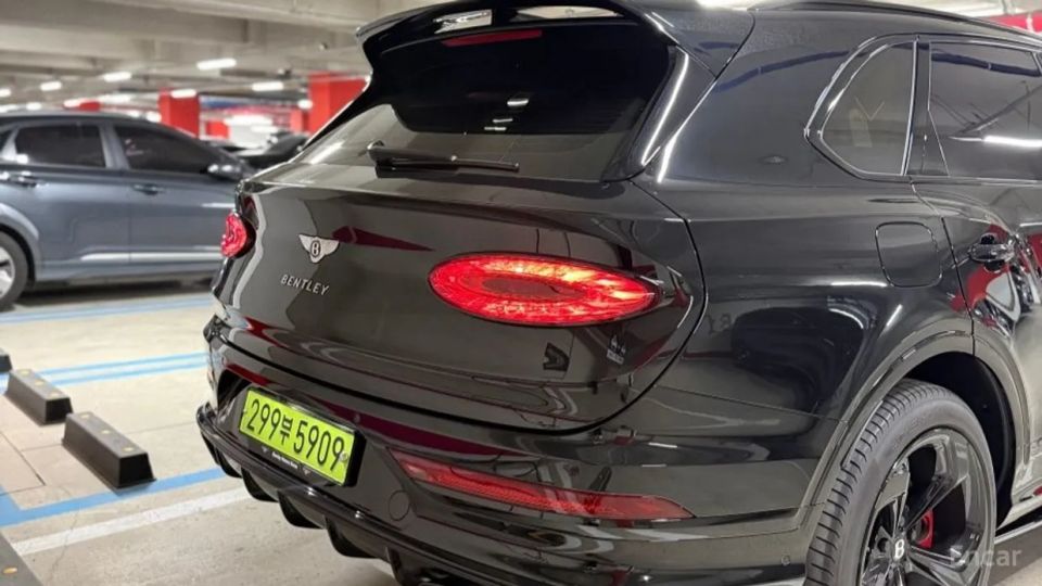 Bentley Bentayga